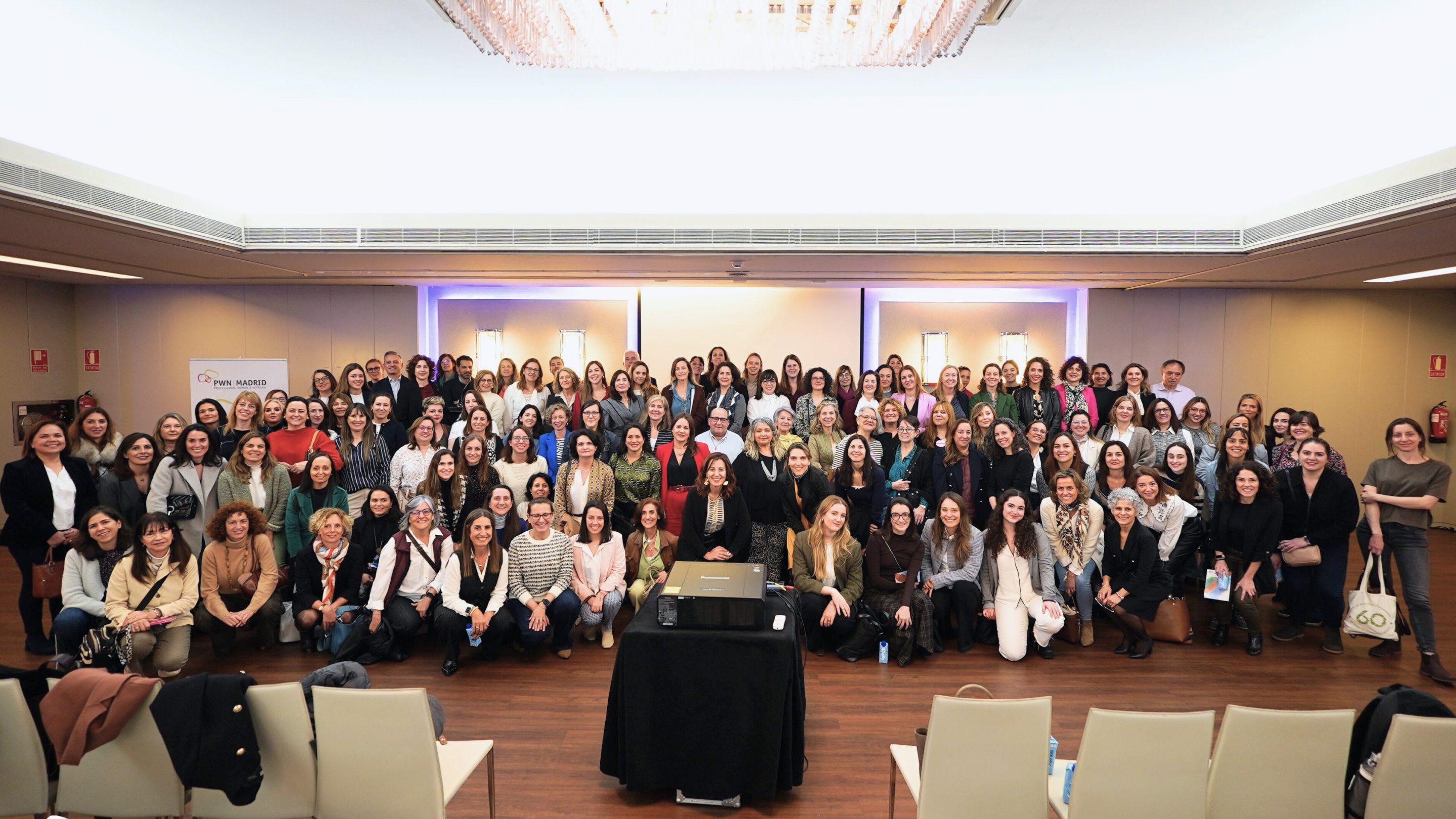 kickoff-2025-pwnmadrid-1 mentoring-femenino-grupal